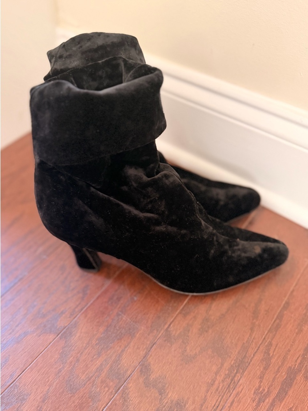 Salvatore Ferragamo Black velvet  Fold-Over Ankle Boots